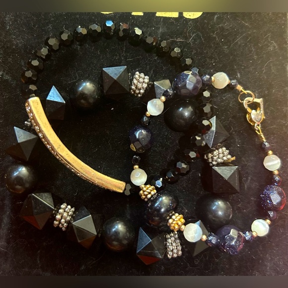 Jewelry - Avon and black beaded bracelet trio
